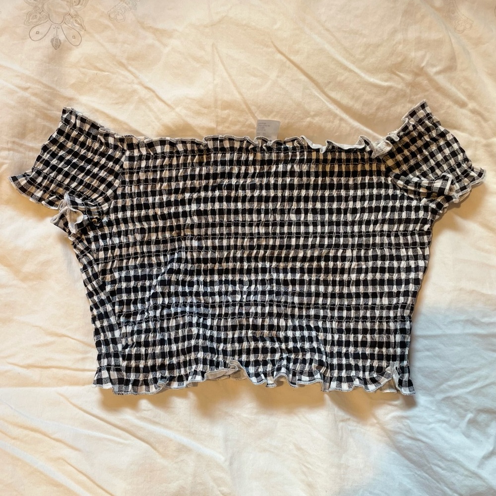Off the shoulder H&M crop top